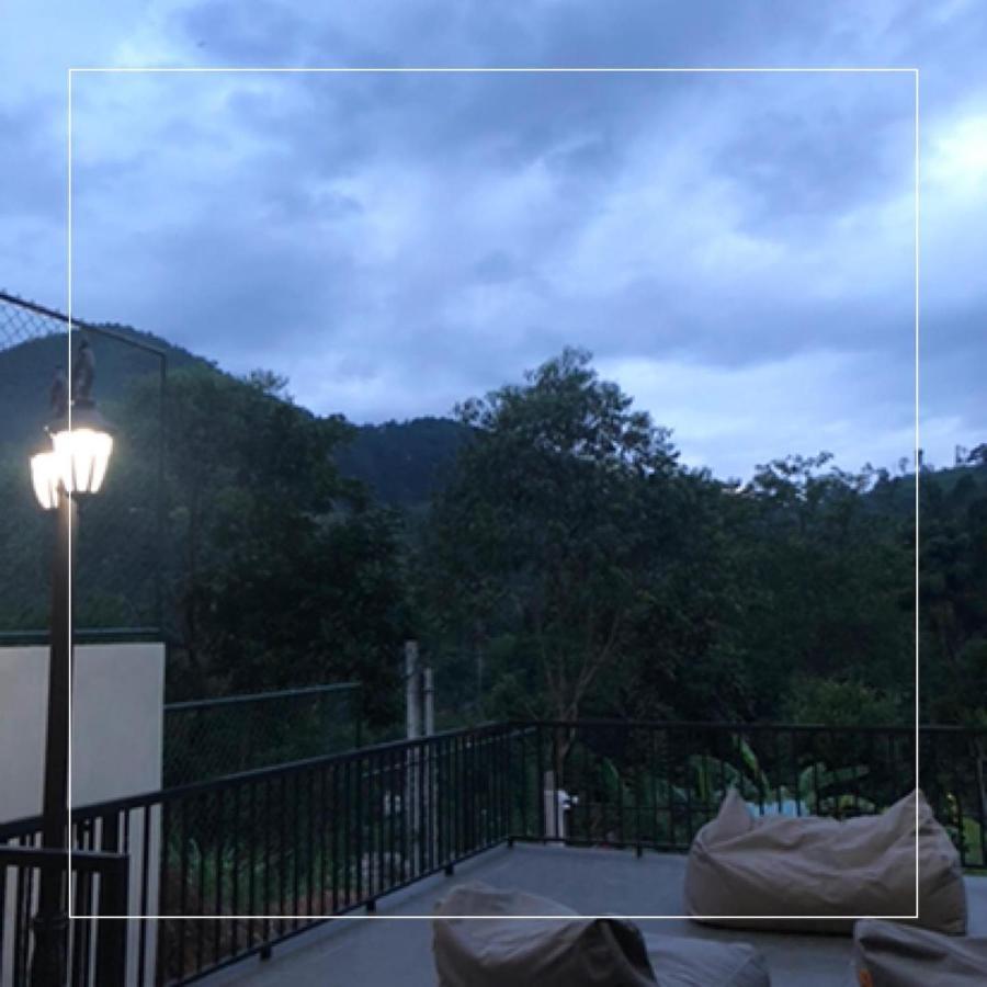 Bed and breakfast Bellaxy Ceylon Extérieur photo