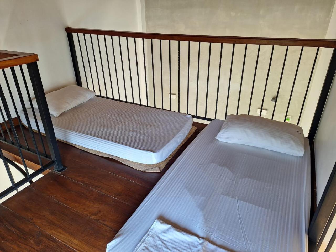 Bed and breakfast Bellaxy Ceylon Extérieur photo